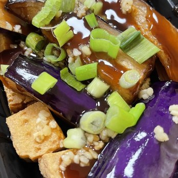 Dumpling House - Eggplant and tofu / usually pretty good - Chinese Near Me - Davis, California