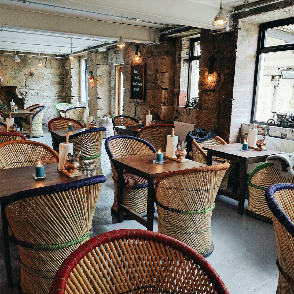 Horn Please - Such a cool restaurant - Indian Near Me - Glasgow, GLG