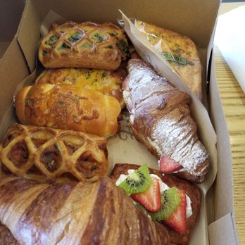 Tous Les Jours - Bakeries Near Me - Dublin, California