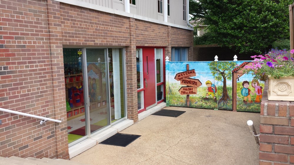 Early Steps Bilingual Preschool - childcare center in Vienna, VA