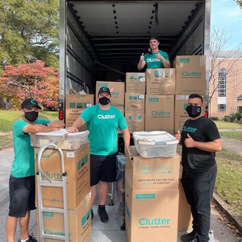 Clutter Storage - Los Angeles - Clutter's professional moving experts - Self Storage Near Me Clutter Storage - Los Angeles - Clutter's professional moving experts - Self Storage Near Me