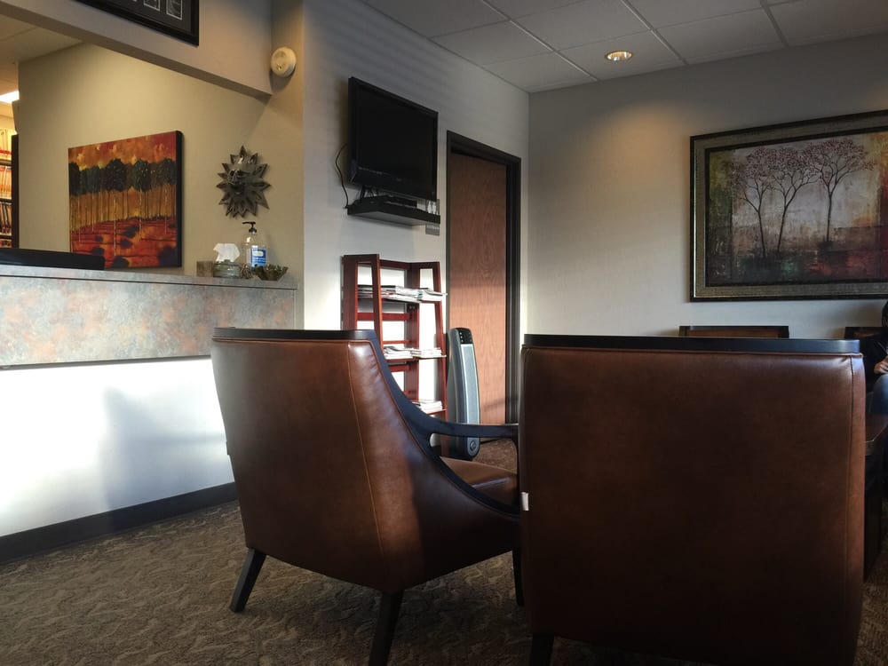 BROADWAY FAMILY DENTISTRY Updated October 2024 10 Reviews 709 S