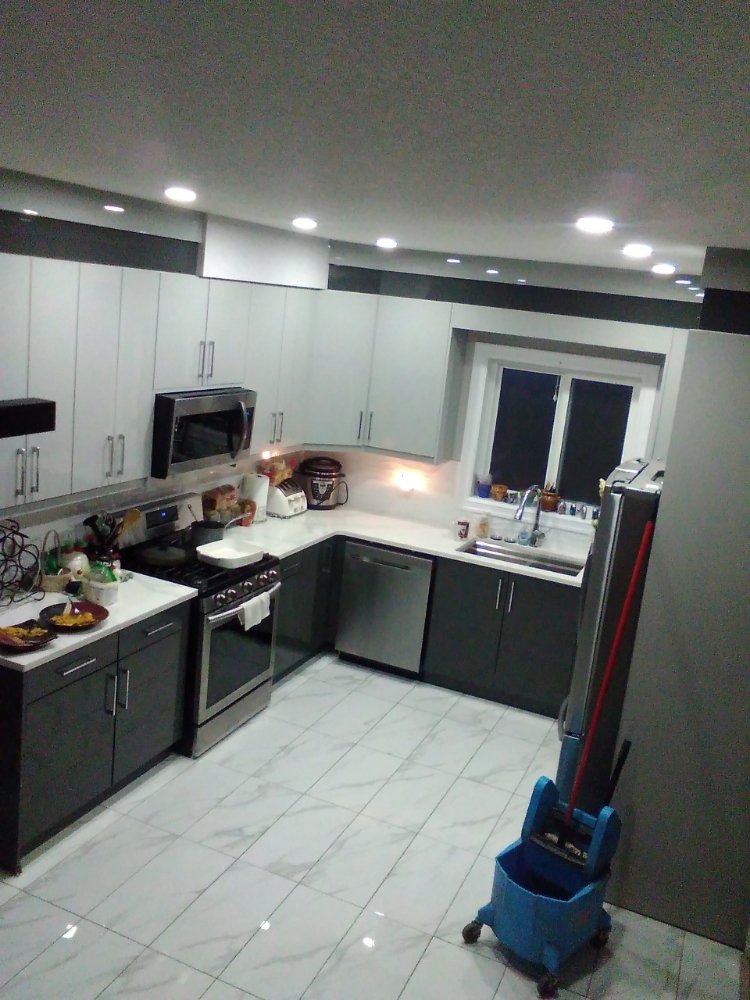 MAXI CLEANING AND MAINTENANCE - Edmonton, Alberta, Canada - Home ...