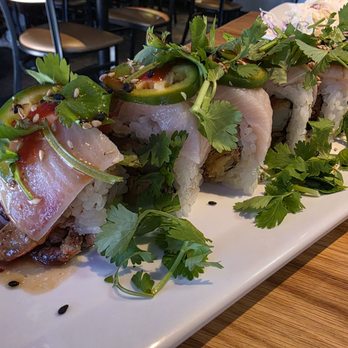 Sully's Erumi Sushi - Sully's Signature Roll - Spicy and DELICIOUS! - Sushi Bars Near Me - Glendale, Arizona