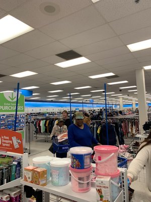 time does ross close