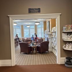 Tuxedo Park Library