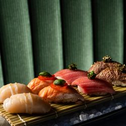 Signature Nigiri
