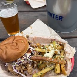 Pulled Pork+ Garlic Fries Pulled Pork+ Garlic Fries