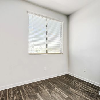Imperial Apartments - Apartments Near Me - Phoenix, Arizona