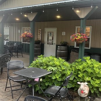 Brandeberry Winery - Front of winery - Wineries Near Me - Enon, Ohio Brandeberry Winery - Front of winery - Wineries Near Me - Enon, Ohio