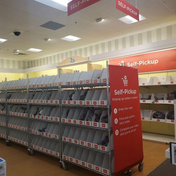 Kohl's - Self pick-up - Department Stores Near Me - KERNERSVILLE, North Carolina