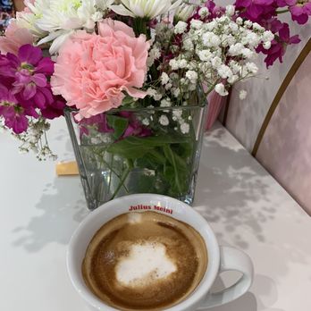 Eclair Affaire - Latte Macchiato... very good!! - Desserts Near Me - Weston, Florida Eclair Affaire - Latte Macchiato... very good!! - Desserts Near Me - Weston, Florida