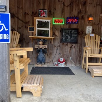 Trading Post Smokehouse - a man in a wheelchair - Barbeque Near Me - Rising Fawn, Georgia Trading Post Smokehouse - a man in a wheelchair - Barbeque Near Me - Rising Fawn, Georgia