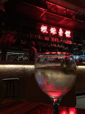 Ping Pong 129 by null