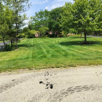 Brunos Landscaping - Mowing service - Landscaping Near Me