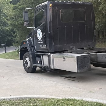 Sapphire Transporting - Towing Near Me - Breckenridge Hills, Missouri Sapphire Transporting - Towing Near Me - Breckenridge Hills, Missouri