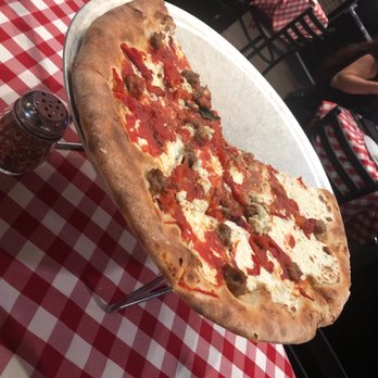 Grimaldi's Pizzeria - Brooklyn Bridge pizza - Pizza Near Me - Grapevine, Texas Grimaldi's Pizzeria - Brooklyn Bridge pizza - Pizza Near Me - Grapevine, Texas