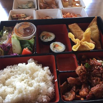Bulgogi House - Pork bulgogi bento box lunch $9.99 - Korean Near Me - Clarksville, Tennessee Bulgogi House - Pork bulgogi bento box lunch $9.99 - Korean Near Me - Clarksville, Tennessee