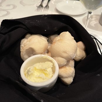 The Hobbit Restaurant - Complimentary bread was really good!  Soft and warm - New American Near Me - Ocean City, Maryland