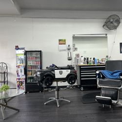 Pedro Barber & Beauty Salon