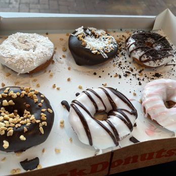 Duck Donuts - Donuts Near Me - Rancho Cucamonga, California