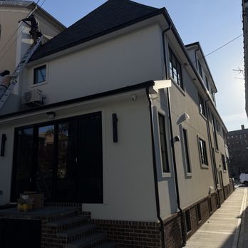 MLM Construction Group  - Stucco gutter - Roofing Near Me - Brooklyn, New York
