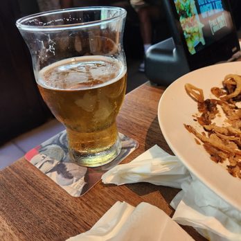 Yard House - New American Near Me - Honolulu, Hawaii Yard House - New American Near Me - Honolulu, Hawaii