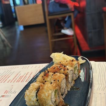 Blue Sushi Sake Grill - Crunchy L.A. - Sushi Bars Near Me - Houston, Texas