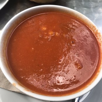 Satt & Glücklich - Daily soup - tomato soup - Vegan Near Me - Berlin, BE Satt & Glücklich - Daily soup - tomato soup - Vegan Near Me - Berlin, BE