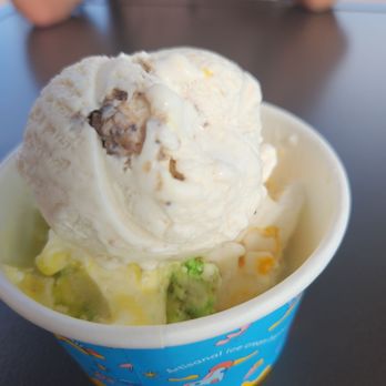Wanderlust Creamery - Vietnamese Rocky road, mango sticky rice, and pandan tres leches - Ice Cream & Frozen Yogurt Near Me - Irvine, California