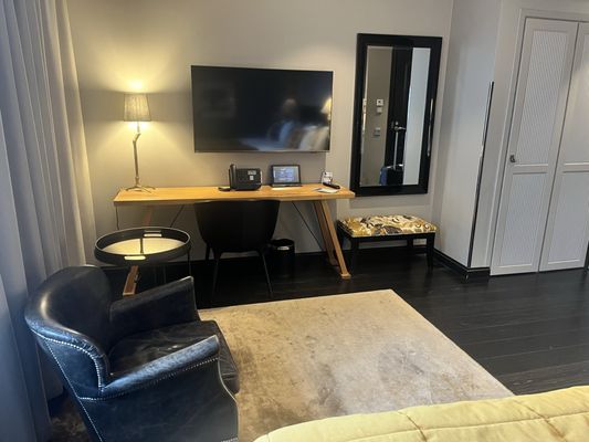 Hotel F6 by null