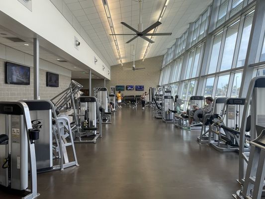 MWR Mayport Fitness - Image 10