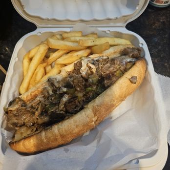 Alfred's Pizza - Cheese steak sandwich - Pizza Near Me - Los Angeles, California Alfred's Pizza - Cheese steak sandwich - Pizza Near Me - Los Angeles, California