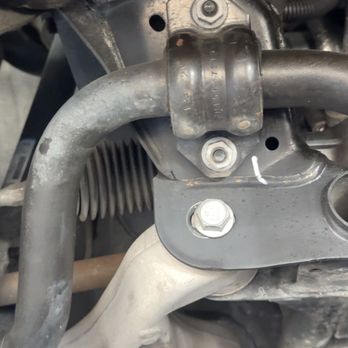 Keyes Toyota - Loose bolt on lower control arm. - Car Dealers Near Me - Van Nuys, California Keyes Toyota - Loose bolt on lower control arm. - Car Dealers Near Me - Van Nuys, California