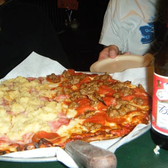 Spud's Pizza Parlor - Pizza Near Me - Tacoma, Washington Spud's Pizza Parlor - Pizza Near Me - Tacoma, Washington