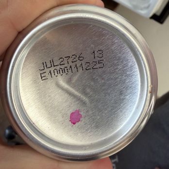 Vons - Expired beer, over a month past expiration date - Grocery Near Me - Whittier, California Vons - Expired beer, over a month past expiration date - Grocery Near Me - Whittier, California