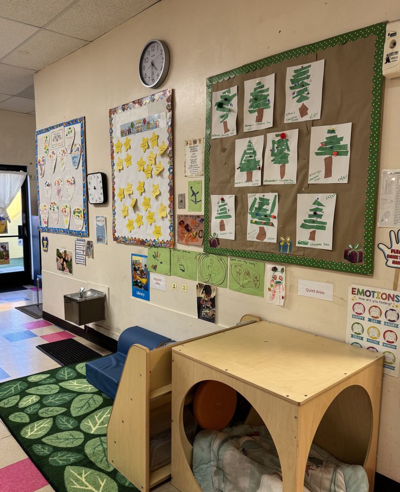 Munchkins Place Learning Center - childcare center in Mesa, AZ