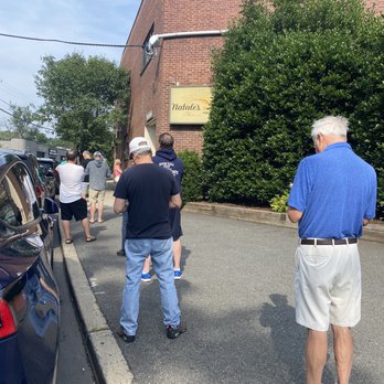 Natale's Summit Bakery - Worth the wait - always long lines - Bakeries Near Me - Summit, New Jersey Natale's Summit Bakery - Worth the wait - always long lines - Bakeries Near Me - Summit, New Jersey