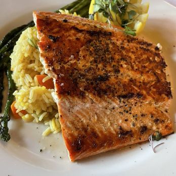 Crater Lake Lodge - Salmon - Hotels Near Me - Klamath Falls, Oregon Crater Lake Lodge - Salmon - Hotels Near Me - Klamath Falls, Oregon