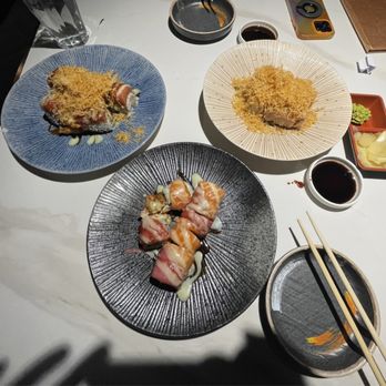 Joyce's Sushi - Garlic Albacore roll, Golden Joyce, and Fire Cracker roll. - Japanese Near Me - Rancho Mirage, California Joyce's Sushi - Garlic Albacore roll, Golden Joyce, and Fire Cracker roll. - Japanese Near Me - Rancho Mirage, California