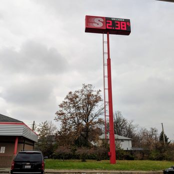 Speedway - Gas price is posted high up - Gas Stations Near Me - Cleveland, Ohio Speedway - Gas price is posted high up - Gas Stations Near Me - Cleveland, Ohio