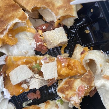 Ruby Tuesday - Chicken Quesadilla - Burgers Near Me - Florence, South Carolina