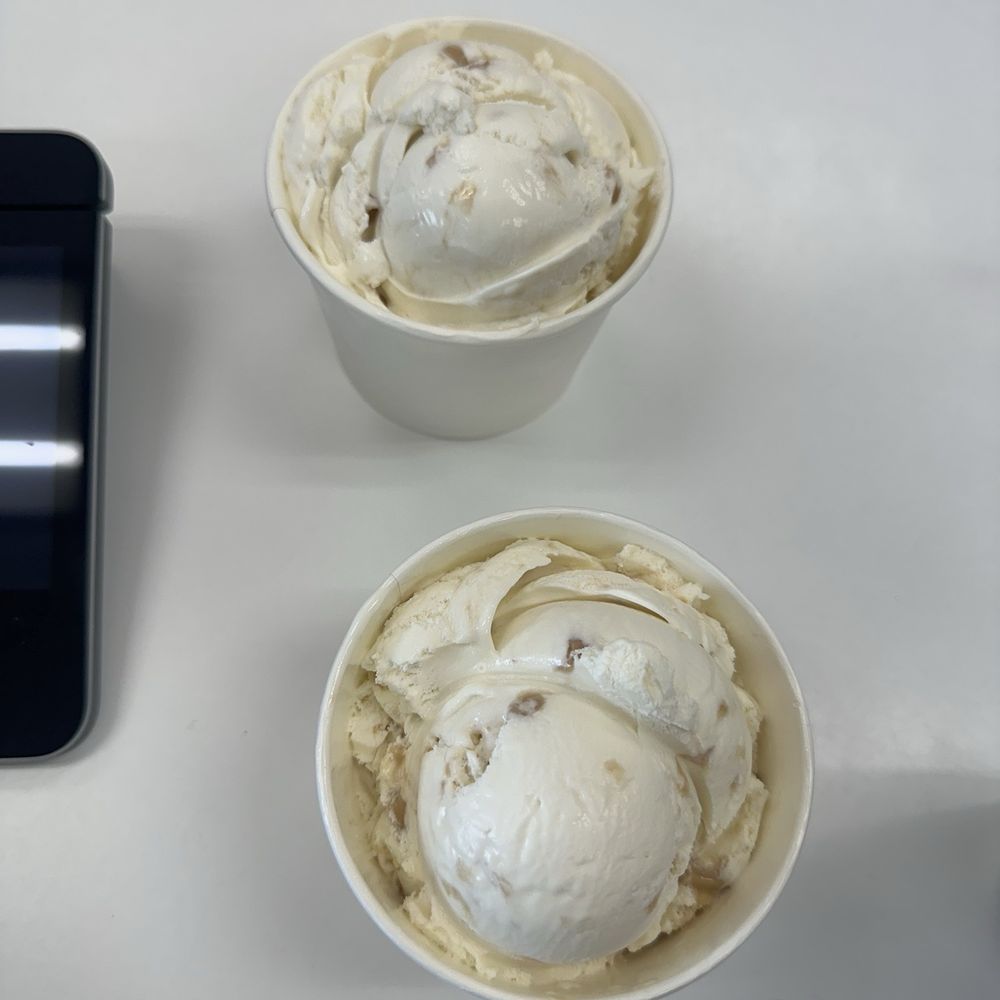 Heyn's Ice Cream - Butter Brickle - Ice Cream & Frozen Yogurt Near Me - Iowa City, Iowa