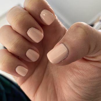 Kelly's Nails & Spa - Horrible second coat - Nail Salons Near Me - Spring, Texas