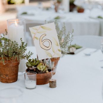 Pinsky’s Planning - diy table decor - Wedding Planning Near Me