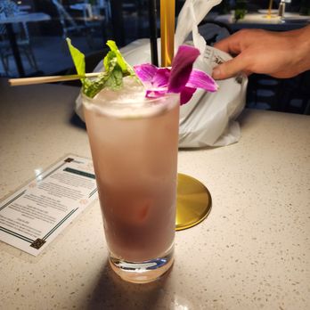 Dapper Dine & Lounge - Cocktail Bars Near Me - Riverside, California