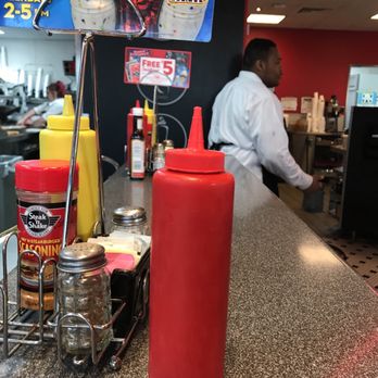 Steak ’n Shake - And then this guy handle food and then dig in trash then back to grill. Awesome job AARON. - Burgers Near Me - Avon, Indiana Steak ’n Shake - And then this guy handle food and then dig in trash then back to grill. Awesome job AARON. - Burgers Near Me - Avon, Indiana