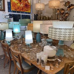 Timeless Antiques & Collectibles