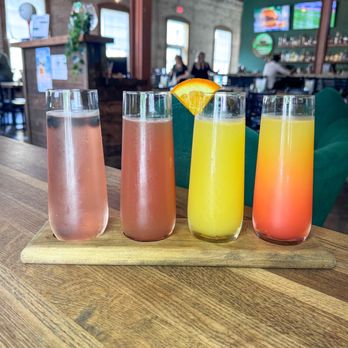 Smiths American Tavern - Mimosa flight - Breakfast & Brunch Near Me - Lakeland, Florida