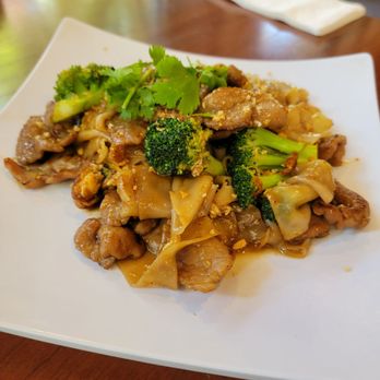 Tigers Garden - D81. Pad See Ewi - Thai Near Me - Vancouver, Washington Tigers Garden - D81. Pad See Ewi - Thai Near Me - Vancouver, Washington